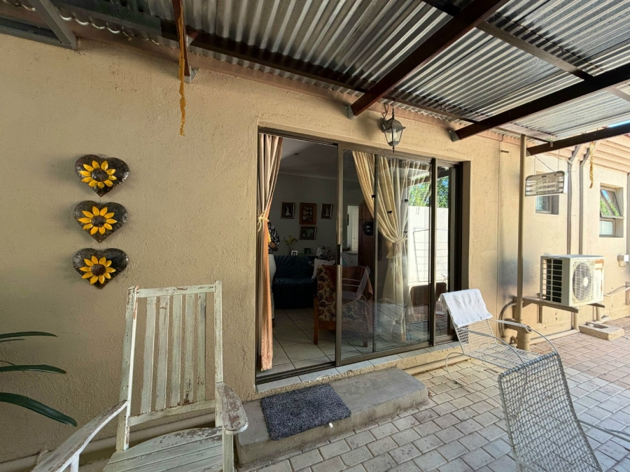 3 Bedroom Property for Sale in Upington Rural Northern Cape